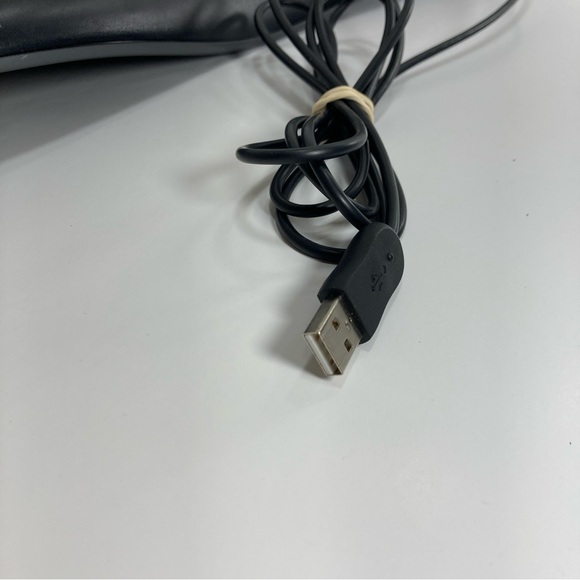 Microsoft Natural Ergonomic USB Wired Keyboard 4000 V1.0 Black KU-0462 TESTED - Picture 11 of 11